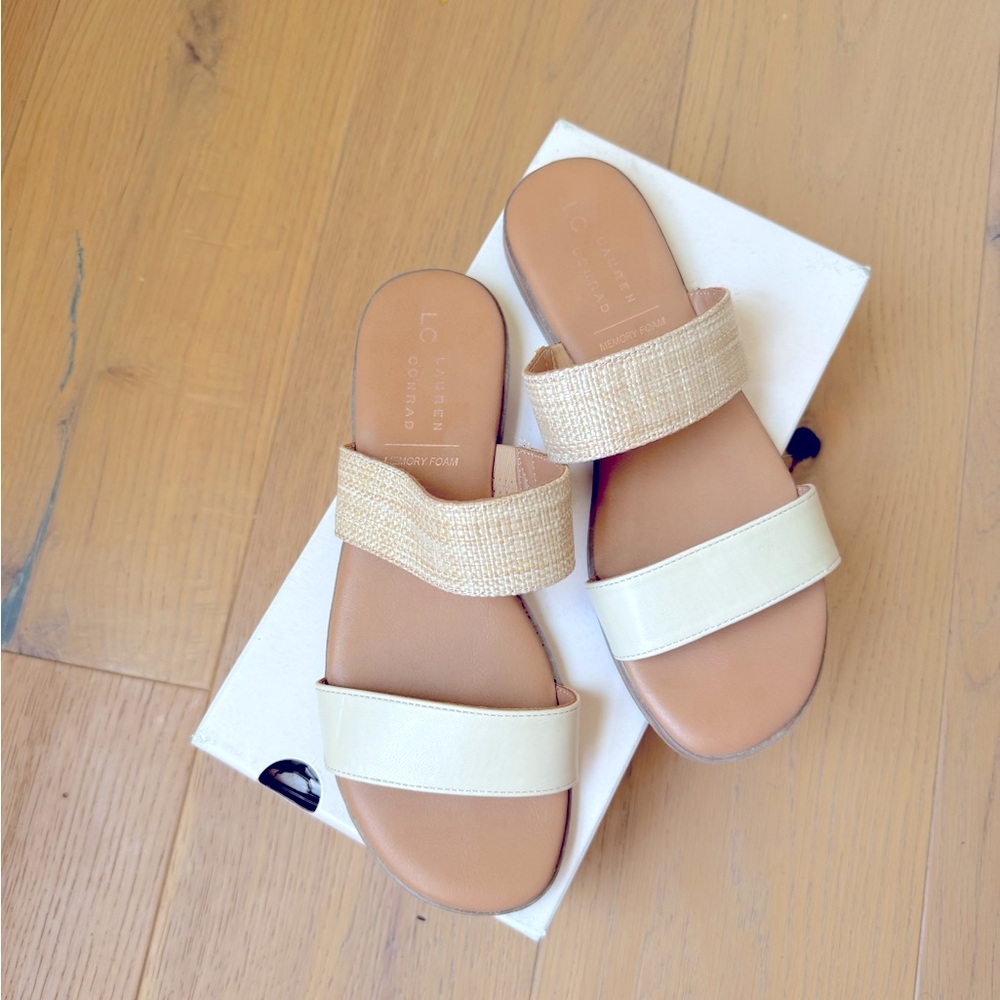LC Lauren Conrad Women's Sunstone Slip On Sandals Natural Size: 7.5